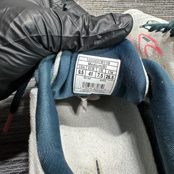 Brooks Glycerin 19 Womens Size 9.5 Gray White Pink Athletic Running Shoes - Picture 11 of 16